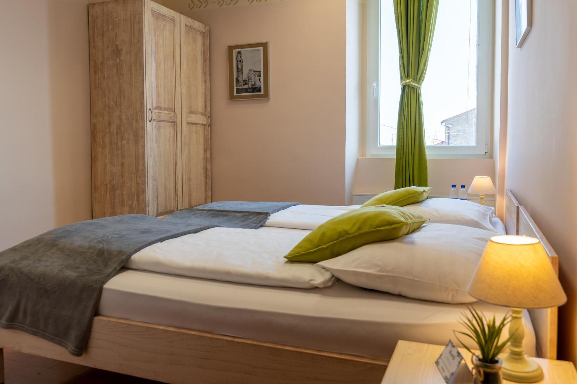 Hotel Stara Sola - Oleander Resort Korte المظهر الخارجي الصورة