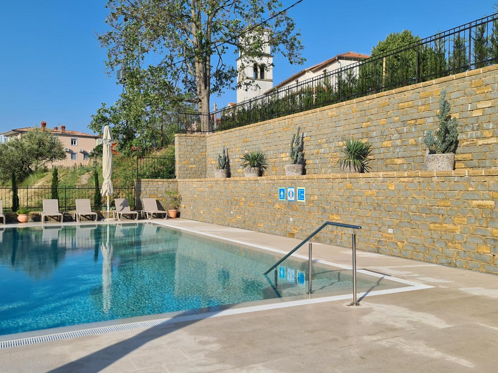 Hotel Stara Sola - Oleander Resort Korte المظهر الخارجي الصورة