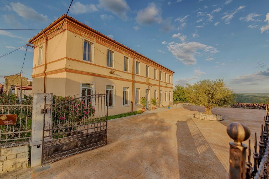 Hotel Stara Sola - Oleander Resort Korte المظهر الخارجي الصورة